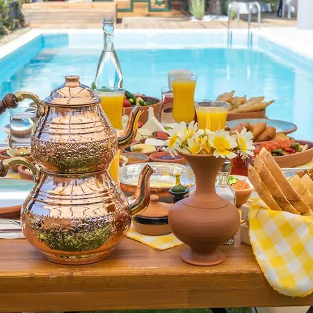 Sakız Kızı Butik Otel Alaçatı Otel *
